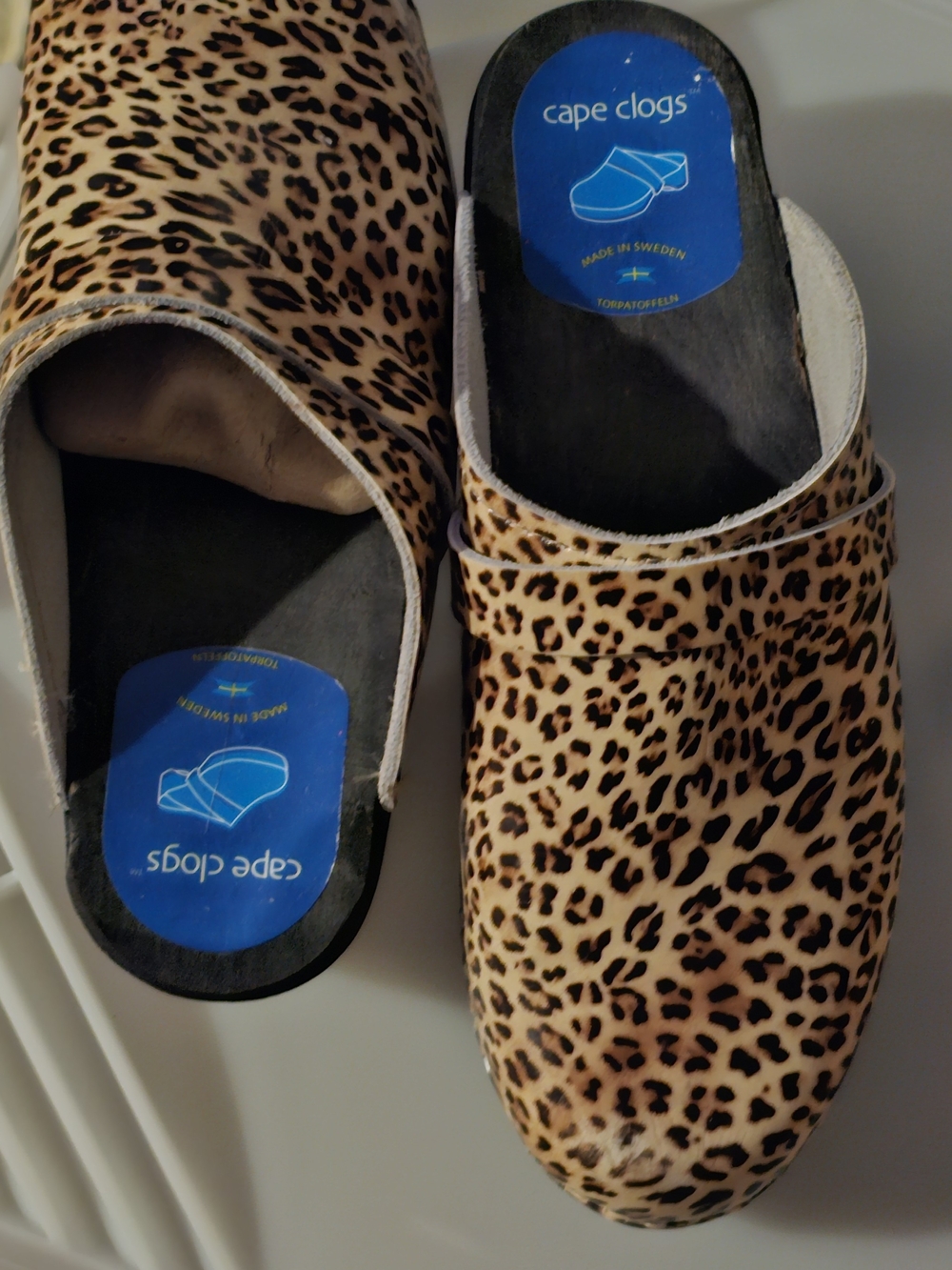 Cape Clogs Women's Leopard Print Slip-On Clogs